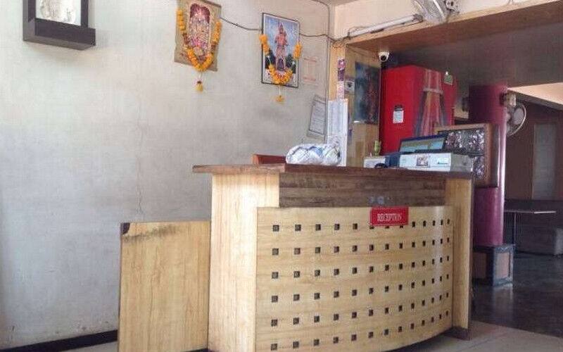 Hotel Dhwanesha Deluxe, Sangli 2